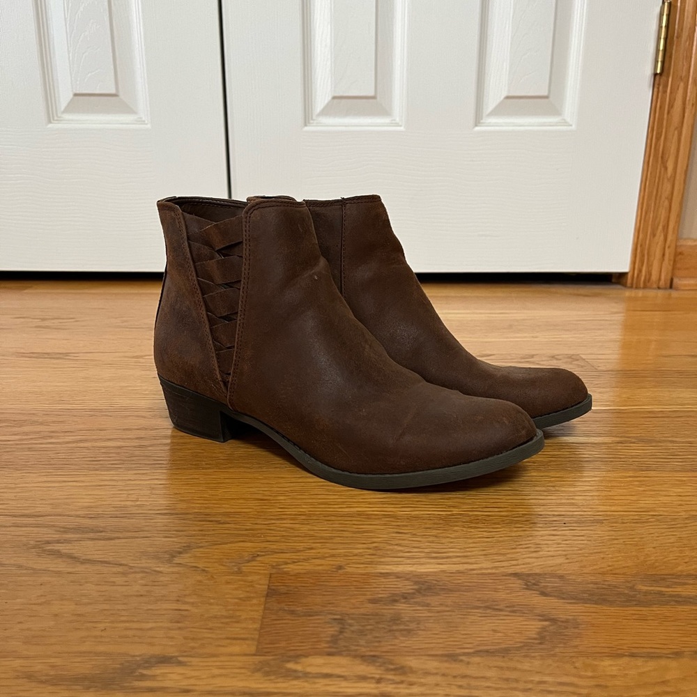 Carlos Santana Brown Booties